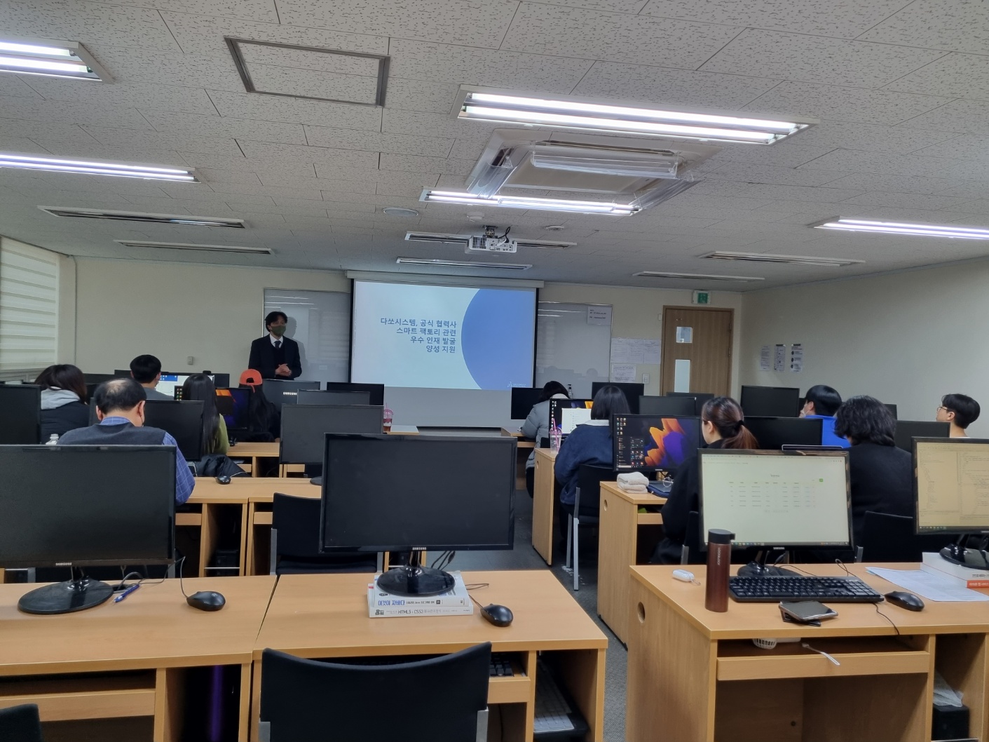 KakaoTalk_20230210_105642100_02.jpg